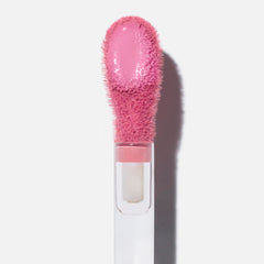 Saie Dew Liquid Blush swatches show natural flush and dewy glow.