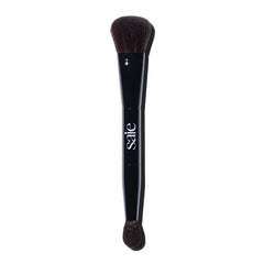 Saie The Double Brush large end sculpt for precise contouring and defined features.