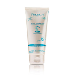 SALERM 21 Silk Protein bottle on bathroom shelf highlighting hydration and shine.