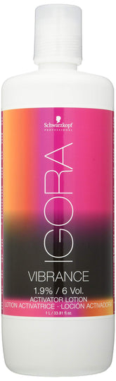 Schwarzkopf Igora Royal Vibrance activating lotion bottle for precise, fast application.
