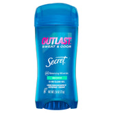 Secret Outlast clear gel unscented bottle closeup illustrating 48-hour protection.