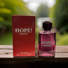 Secret Plus HOPE! HOMME cap-closeup highlights premium spray top for even mist