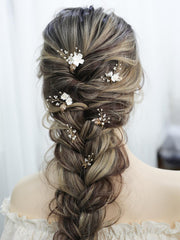 SELFCLOUD clip-in hair pin demonstrates non-slip grip for defined updos