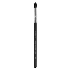 Sigma Beauty E45 close-up: precise color application with small tapered tip.