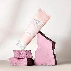 SKIN1004 centella Madagascar foam closeup highlighting soothing, pore-care action.