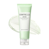 SKIN1004 Tea-Trica Foam foaming-lather demonstrates gentle daily cleansing.