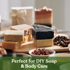 Soapeauty Palm Oil RBD golden oil appearance ideal for nourishing body products.