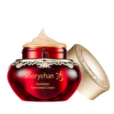 Sooryehan Hyobidam Cream jar closeup showing rich moisturizing texture for radiant skin