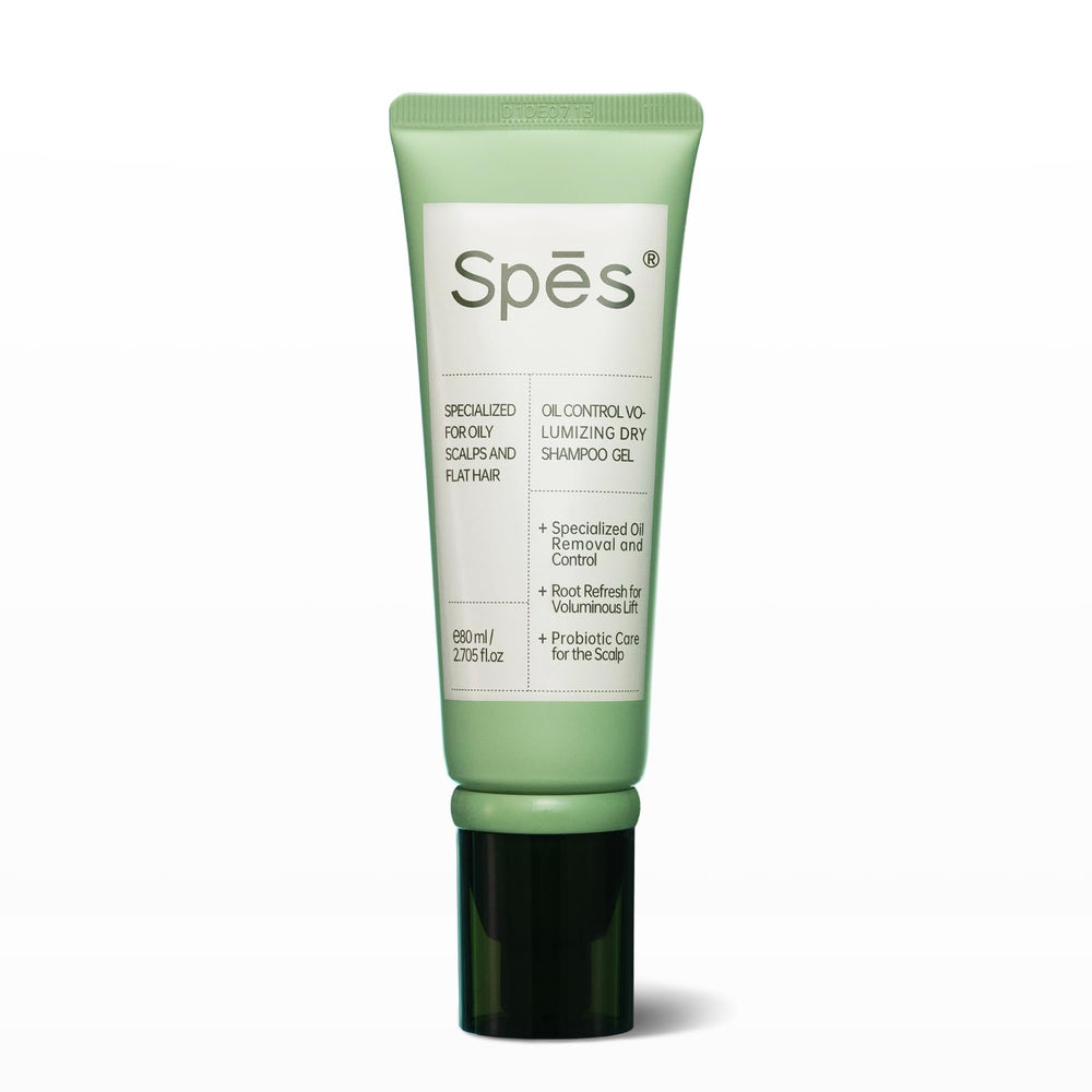 Spes Dry Shampoo Second Generation gel on roots for quick refresh and oil absorption.