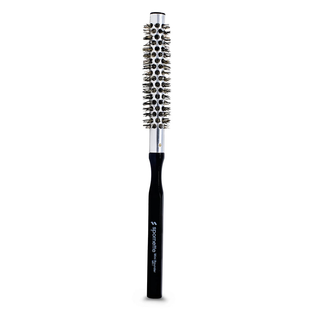 Spornette small round brush nylon bristles closeup shows detangle and quick blowouts