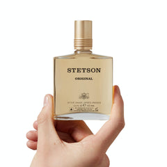 Stetson Original Aftershave top notes of sage and citrus create a crisp start.