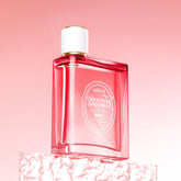 Stttes Perfume 400# bottle on shelf for daily wear.