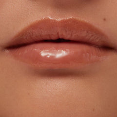 Summer Fridays lip balm packaging emphasizes sustainable, eco friendly design