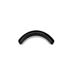 Surratt Relevee Lash Curler ergonomic handle highlights comfortable grip for precise control.