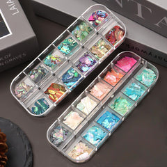 SUTOZMIWE Aurora Shell Glitter Flakes curved-tweezers highlight precise handling for DIY manicures.