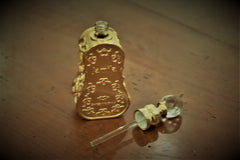 Swiss Arabian Jamila amber and musk glow suggests lasting sillage and warmth.