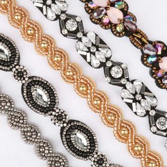 Teenitor crystal rhinestone headband close-up highlighting sparkle for special occasions.
