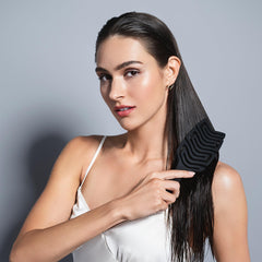 The Hair Edit soft flexible bristles glide through knots with minimal tugging.