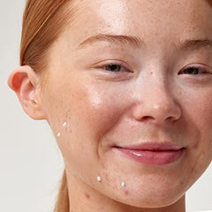 Close-up of texture from The INKEY List Succinic Acid Treatment shows gentle gel.