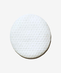 THISWORKS In Transit No Traces rosewater closeup shows soothing hydration