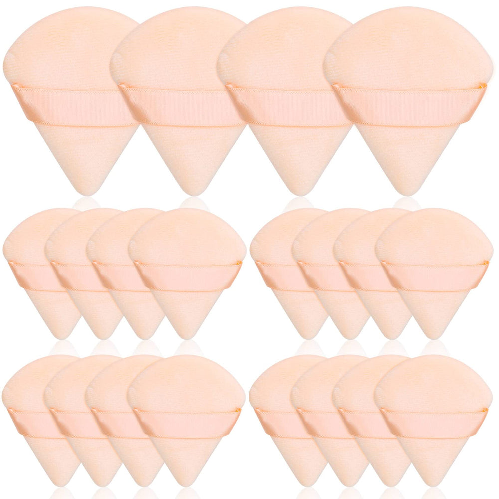 Thrilez triangle powder puff beige close-up showing soft velour for gentle application