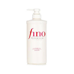 Thunder Tech JapanFino Premium Touch Moist Shampoo bottle pour illustrating easy application