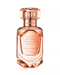 Tiffany & Co. Rose Gold EDP blush juice evokes luxury and daytime wear.