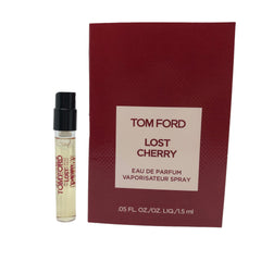 Tom Ford Lost Cherry sampler vial pour highlights cherry notes and liqueur