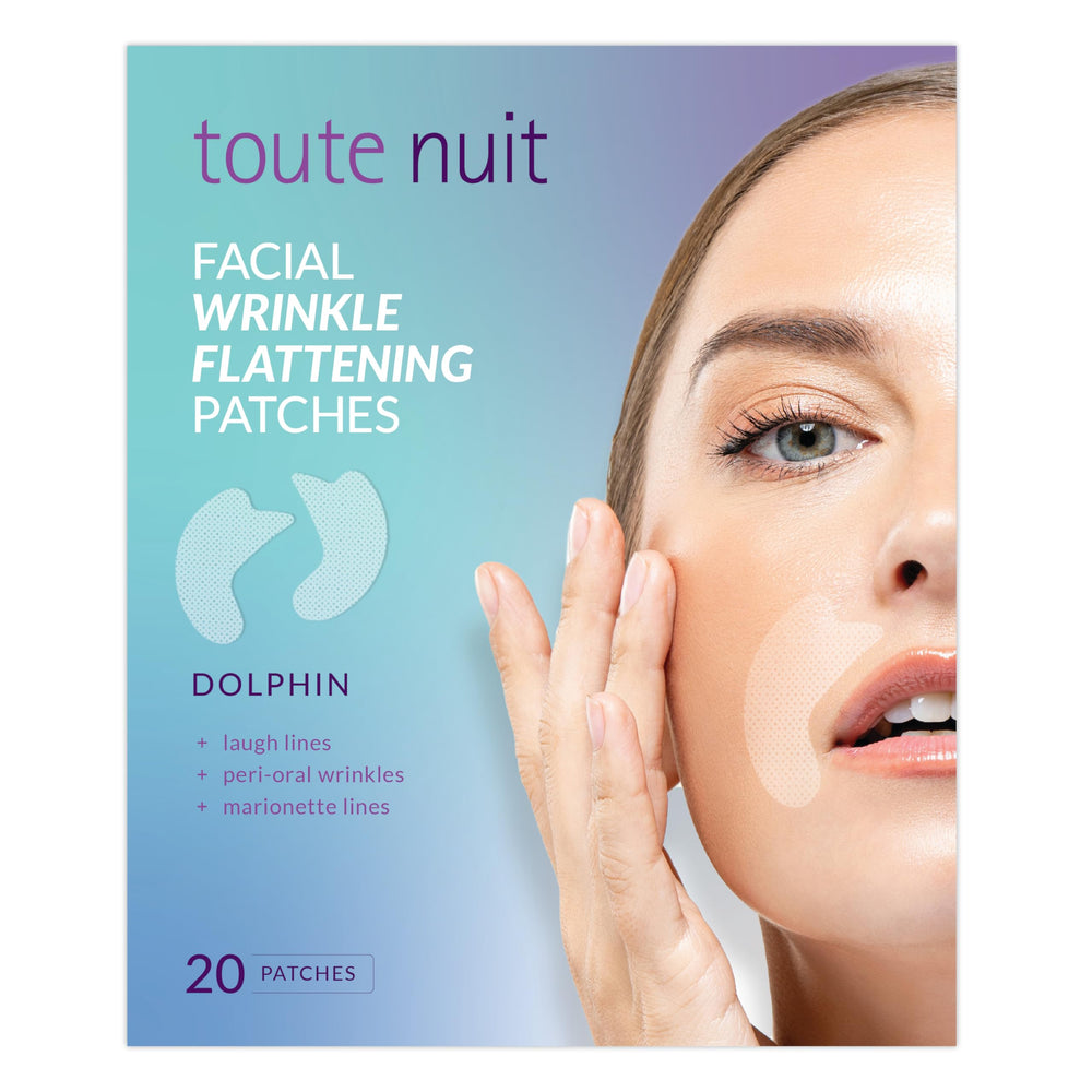 Toute Nuit Dolphin patch around mouth for targeted wrinkle smoothing during sleep.