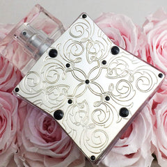 Tru Fragrance Beauty Lace Noir fragrance application demonstrates smooth spritz for lasting scent