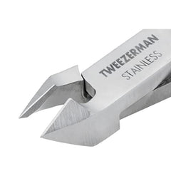 Tweezerman Rockhard cuticle nipper ergonomic grip for comfortable control during use.