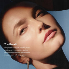 U Beauty The RETURN Eye Concentrate texture on finger suggests hydrating plumping under-eye feel