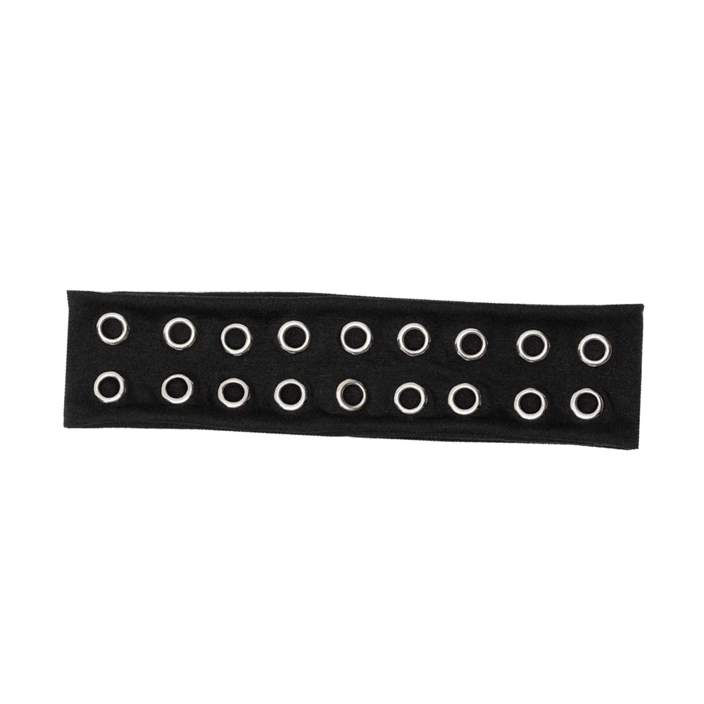 Diadema Uchyius con ojales punk para estilos atrevidos y urbano.
