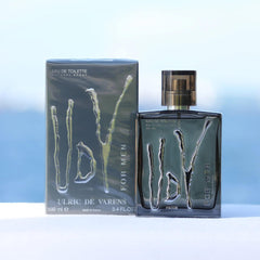 Ulric de Varens Classic EDT woody base notes add evening depth
