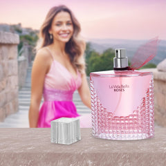 URBAN COLLECTION La Vida Bella Roses pour reveals raspberry and bergamot top notes