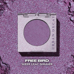 Urban Decay 24/7 Eyeshadow Single Freebird application with finger delivers maximum payoff on lids.