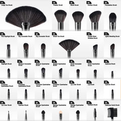 Vander makeup brush set features soft synthetic bristles for smooth, lint-free application.
