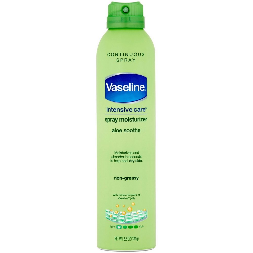 Vaseline Spray & Go Moisturizer Aloe Fresh 3-pack bottle for quick, non-greasy hydration.