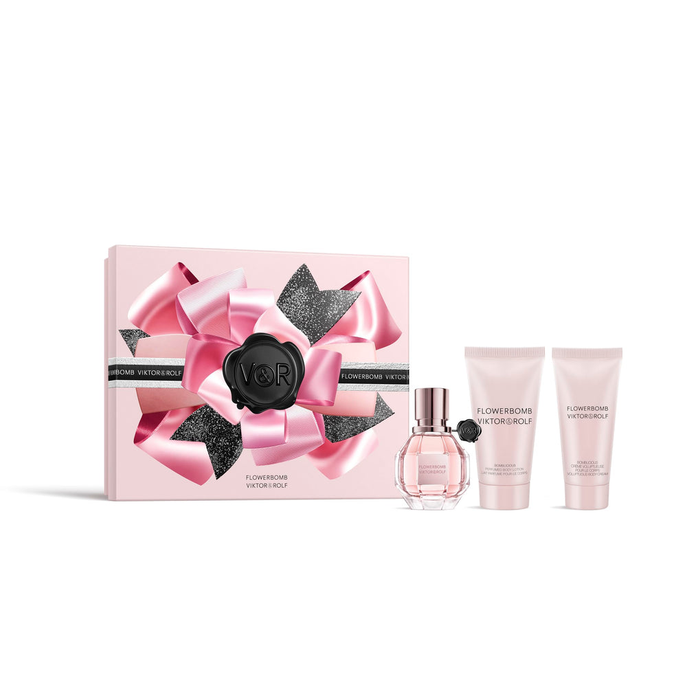 Viktor&Rolf Flowerbomb bottle front view for signature scent and everyday confidence.