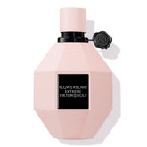 Viktor&Rolf Flowerbomb Extreme bottle closeup for bold floral moments