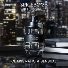 Viktor&Rolf Spicebomb spray nozzle close-up for precise application