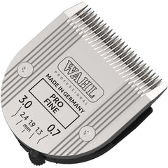 Wahl Professional Animal 5-in-1 blade close-up showing versatile sizes for precise trims