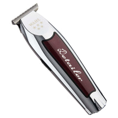 Wahl Professional cordless detailer Li with wide blade angle for precise trims.