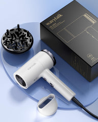 Wavytalk diffuser attachment helps define curls and waves.
