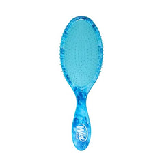 Wet Brush IntelliFlex bristles glide through tangles with less breakage
