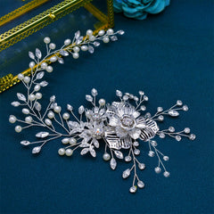 WONRLUA long bridal headpiece shown on model for all hair lengths.