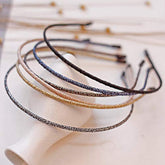 WOVOWOVO 4mm thin headband pack keeps hair tidy and comfortable for daily wear.