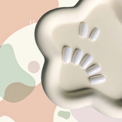 XCREANDO glossy finish press-ons offer chic, professional style.