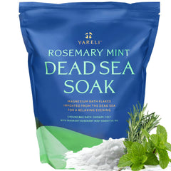 Yareli magnesium flakes dissolving in warm water for a relaxing Dead Sea bath.