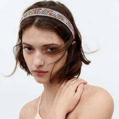YISSION rhinestone headband close-up showing crystal detail for glamorous evenings.